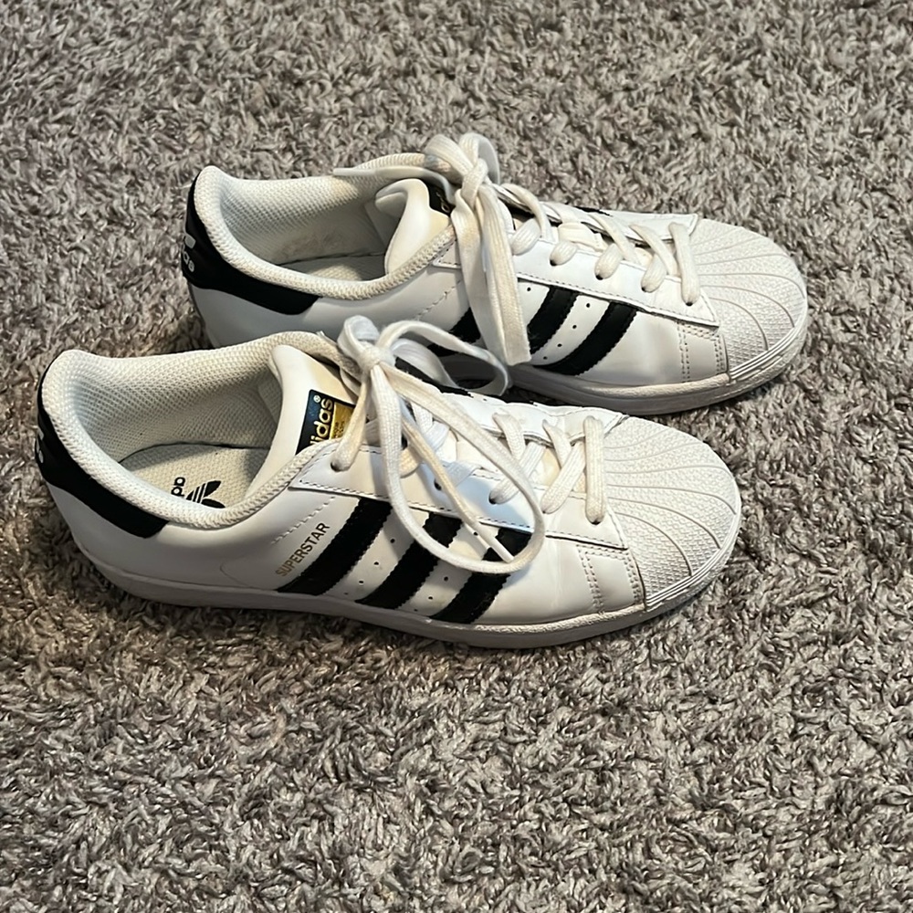 Adidas Big Kids Superstar Sneaker